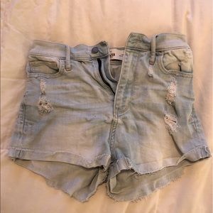 HOLLISTER DENIM SHORTS